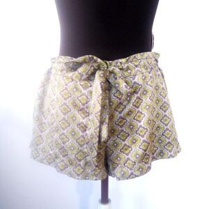 Grey/Chartreuse silky satin lounge shorts(int/swm)